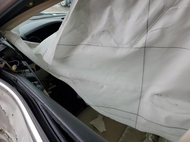 Parquets VOLKSWAGEN TIGUAN 2013 Biały