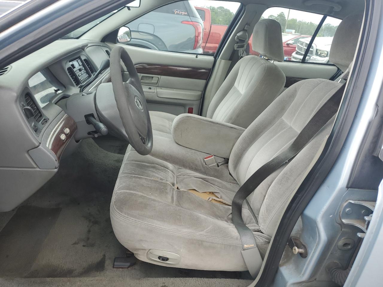 2003 Mercury Grand Marquis Gs VIN: 2MEFM74W23X713170 Lot: 62171315