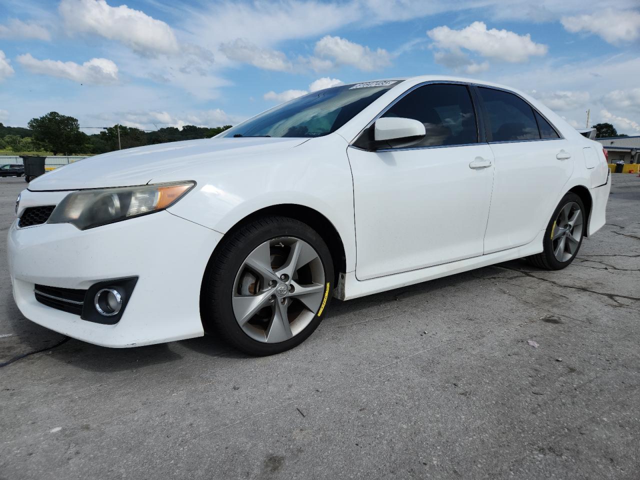 2012 Toyota Camry Se იყიდება Lebanon-ში, TN - Rear End