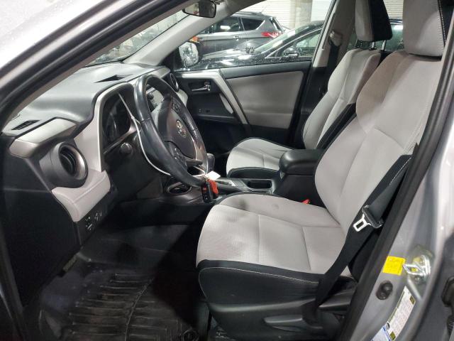  TOYOTA RAV4 2016 Srebrny