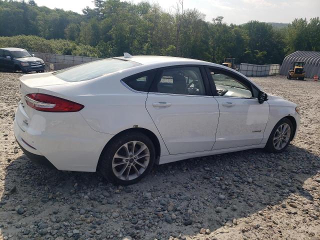  FORD FUSION 2019 Белый