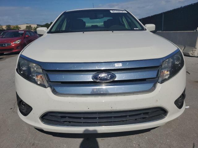 Sedans FORD FUSION 2012 Biały