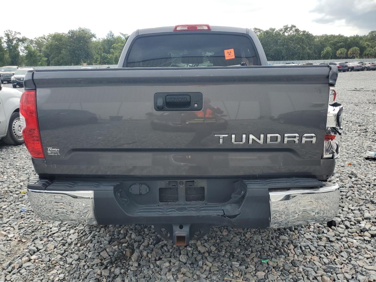 2018 Toyota Tundra Crewmax Sr5 VIN: 5TFEY5F16JX232378 Lot: 59291175