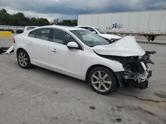  VOLVO S60 2016 Белый