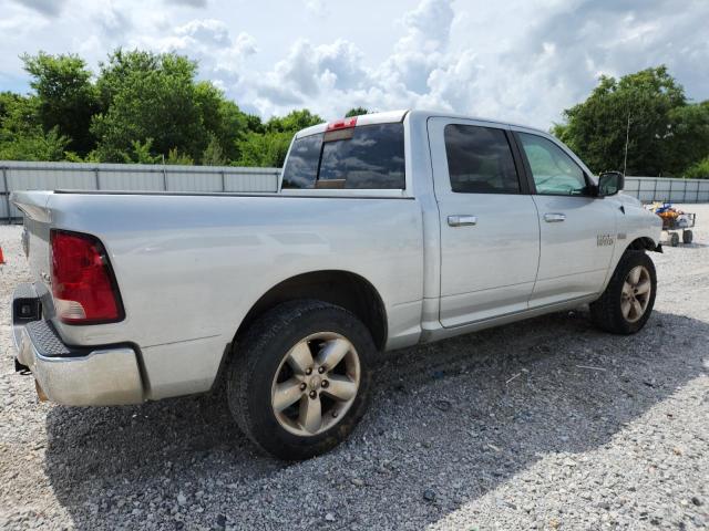 Pickups RAM 1500 2016 Silver