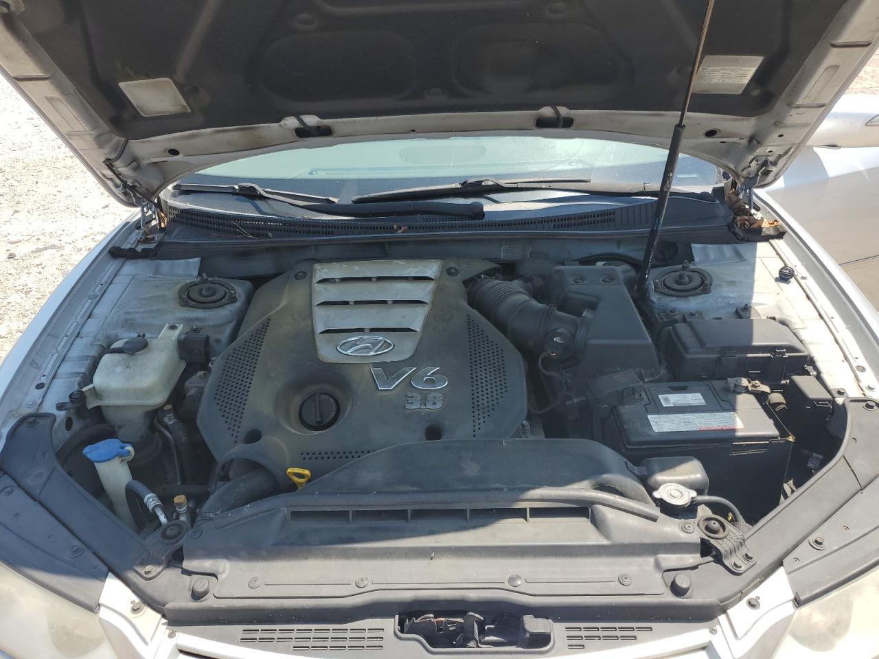 2008 Hyundai Azera Se VIN: KMHFC46F98A303977 Lot: 62328645