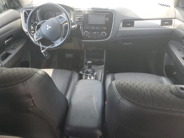 Паркетники MITSUBISHI OUTLANDER 2015 Серый