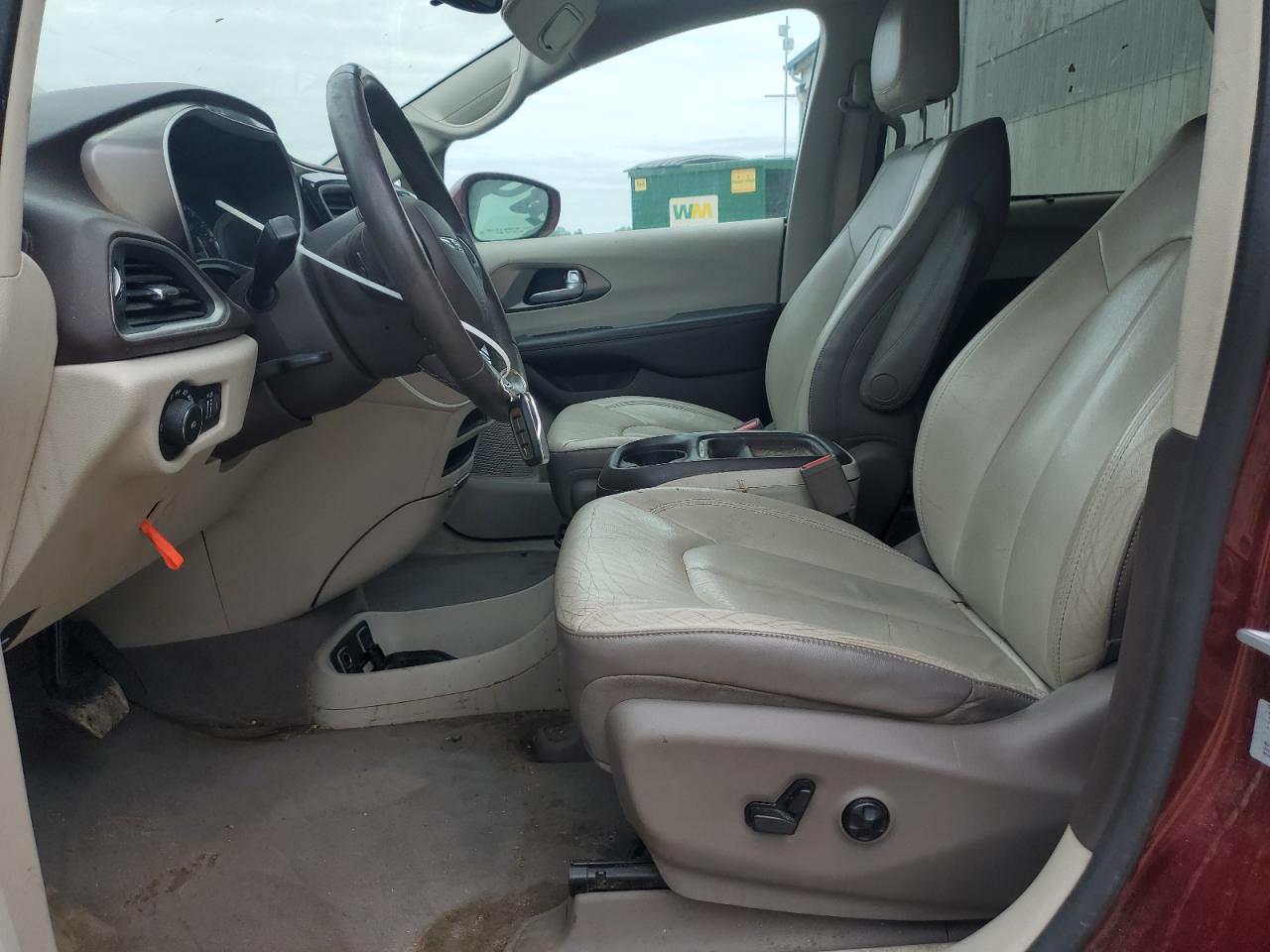 2017 Chrysler Pacifica Touring L VIN: 2C4RC1BG9HR603576 Lot: 62376455