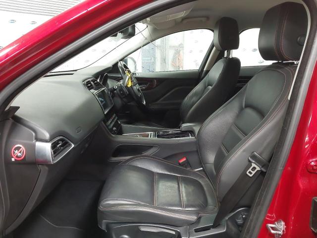 2016 JAGUAR F-PACE PRE