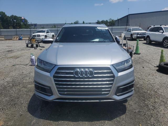 Parquets AUDI Q7 2017 Silver