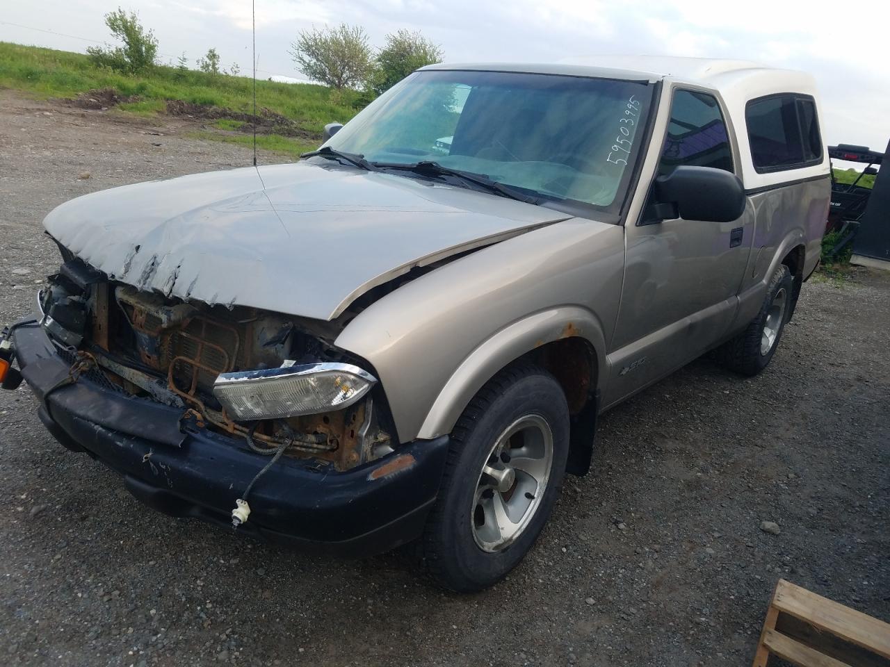 2001 Chevrolet S Truck S10 للبيع في Montreal-est، QC - Front End