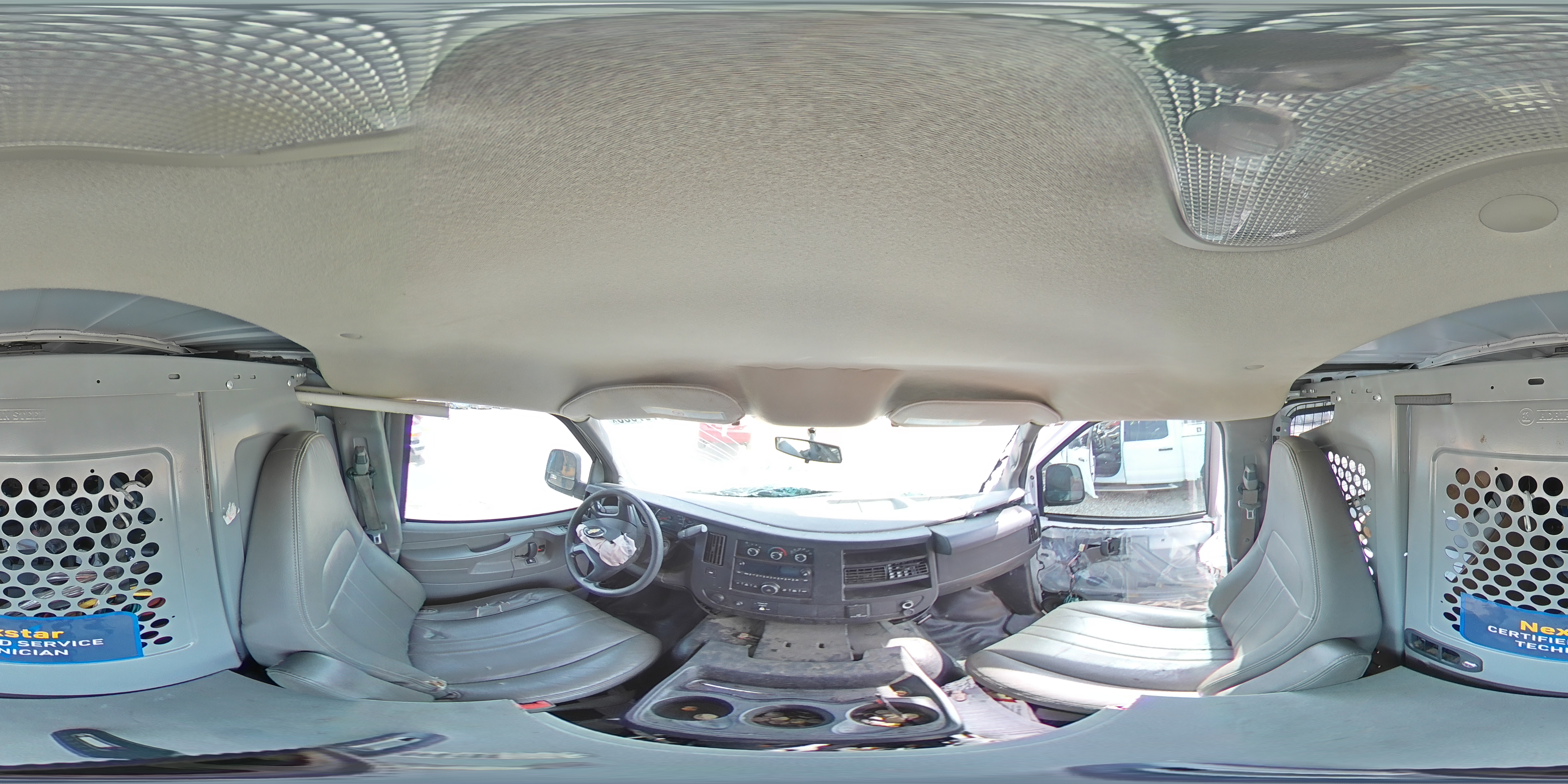 2015 Chevrolet Express G2500 VIN: 1GCWGFCF4F1235531 Lot: 60707035