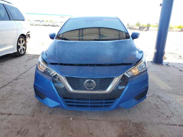 NISSAN VERSA 2021 Синий