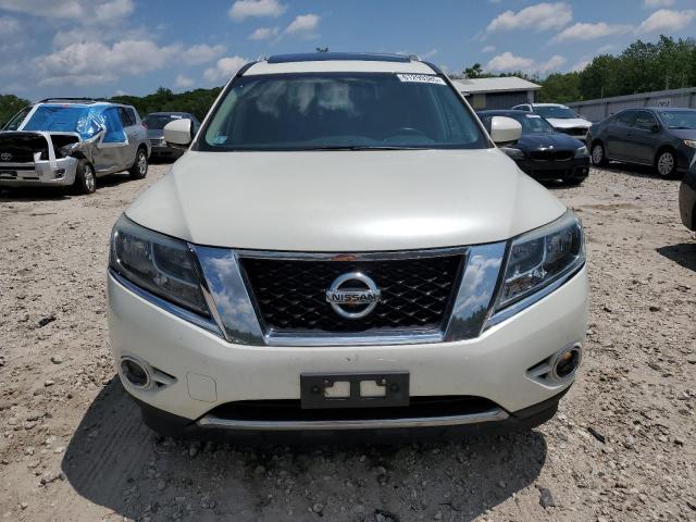  NISSAN PATHFINDER 2016 Белы