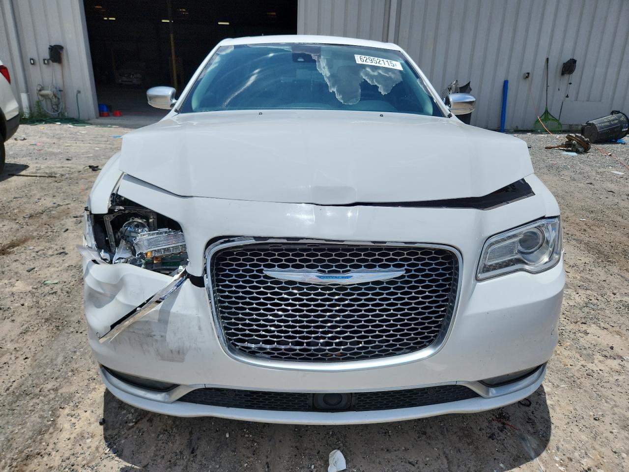 2017 Chrysler 300C Platinum VIN: 2C3CCAPT0HH518812 Lot: 62952115