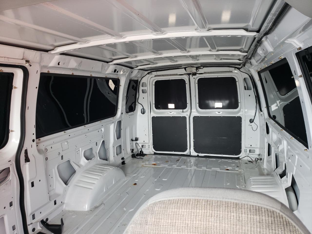 2004 Ford Econoline E350 Super Duty Van VIN: 1FTSS34S74HB25231 Lot: 60015655