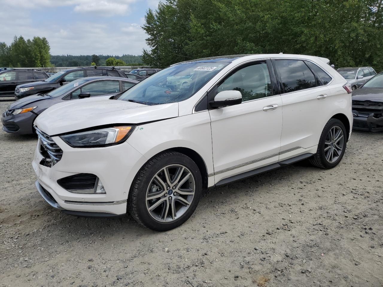 2019 Ford Edge Titanium zu verkaufen in Arlington, WA - Front End