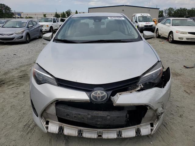 Седаны TOYOTA COROLLA 2017 Серебристый