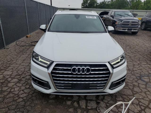 Parquets AUDI Q7 2017 Biały