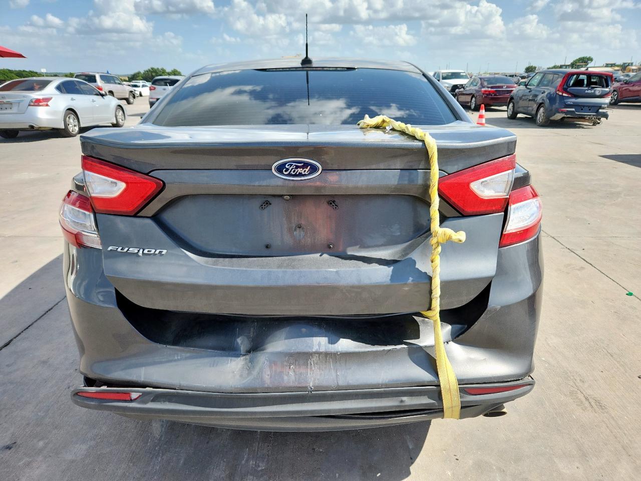 2016 Ford Fusion S VIN: 3FA6P0G78GR206210 Lot: 62726035