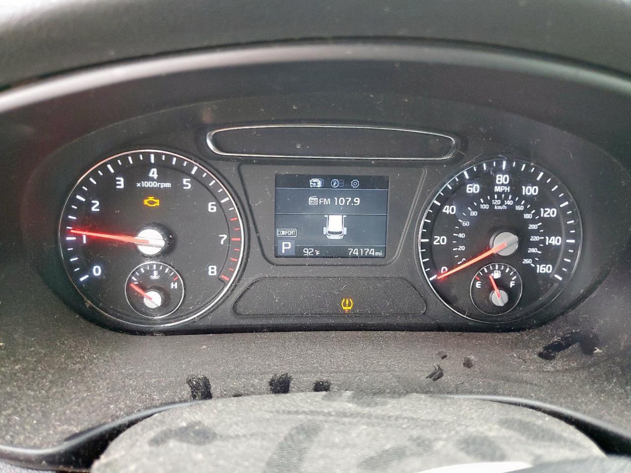 KIA SORENTO 2019 VIN 5XYPG4A58KG560079 zdjęcie 9