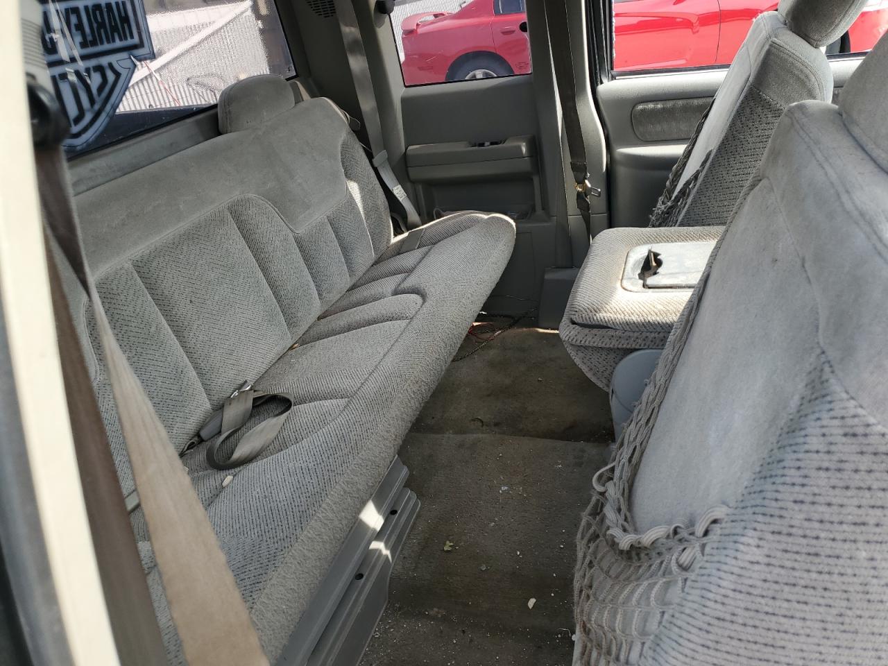 1998 Chevrolet Gmt-400 C1500 VIN: 2GCEC19M4W1255191 Lot: 58402305