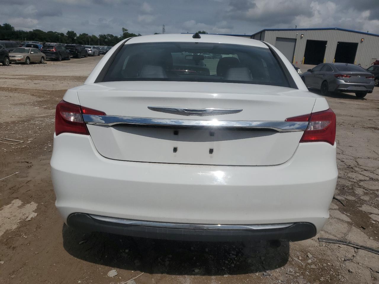2013 Chrysler 200 Touring VIN: 1C3CCBBB5DN726433 Lot: 60270275