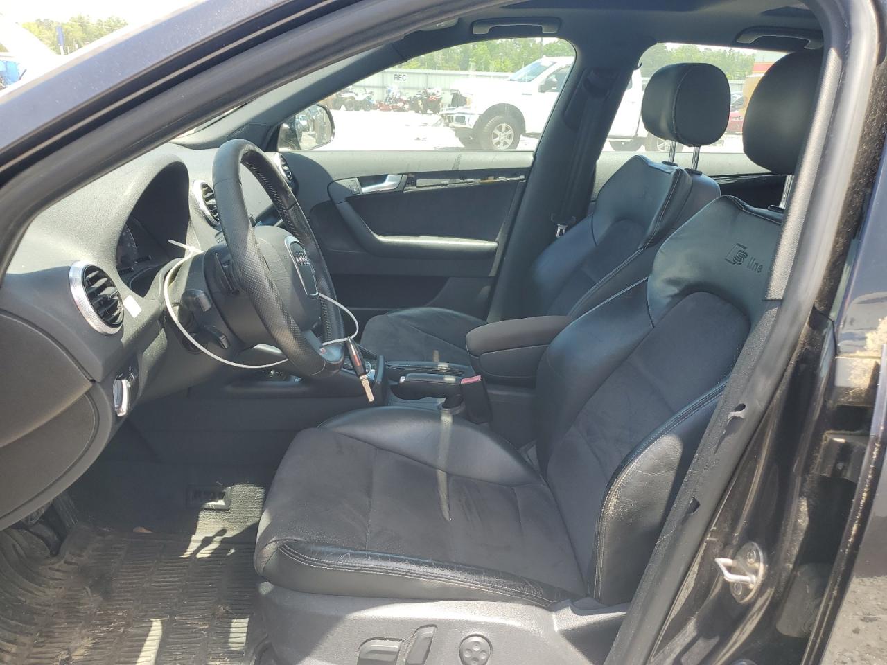 2011 Audi A3 Premium Plus VIN: WAUKJAFM9BA022711 Lot: 60554775