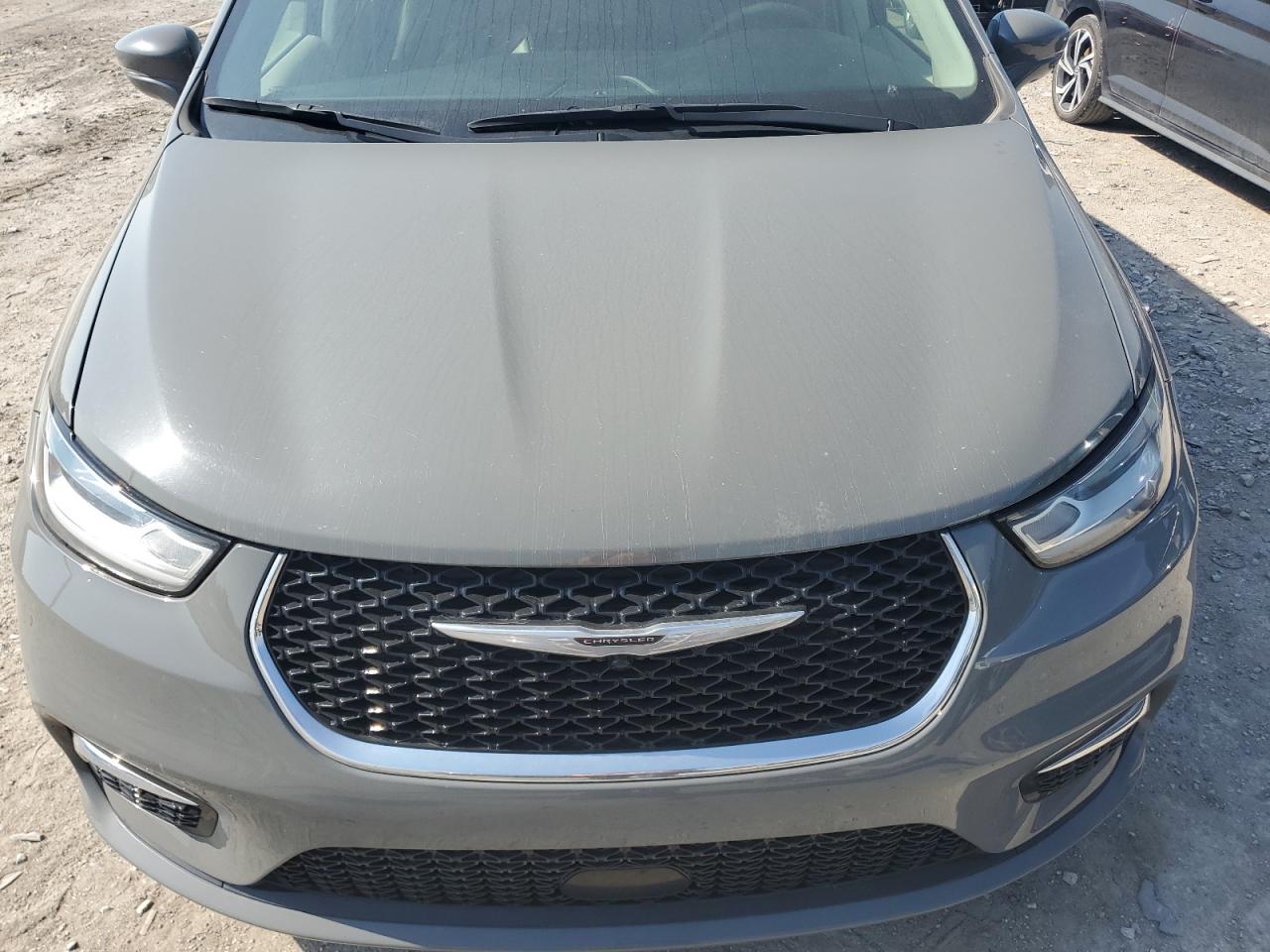 2022 Chrysler Pacifica Touring L VIN: 2C4RC1BG4NR115339 Lot: 61579005