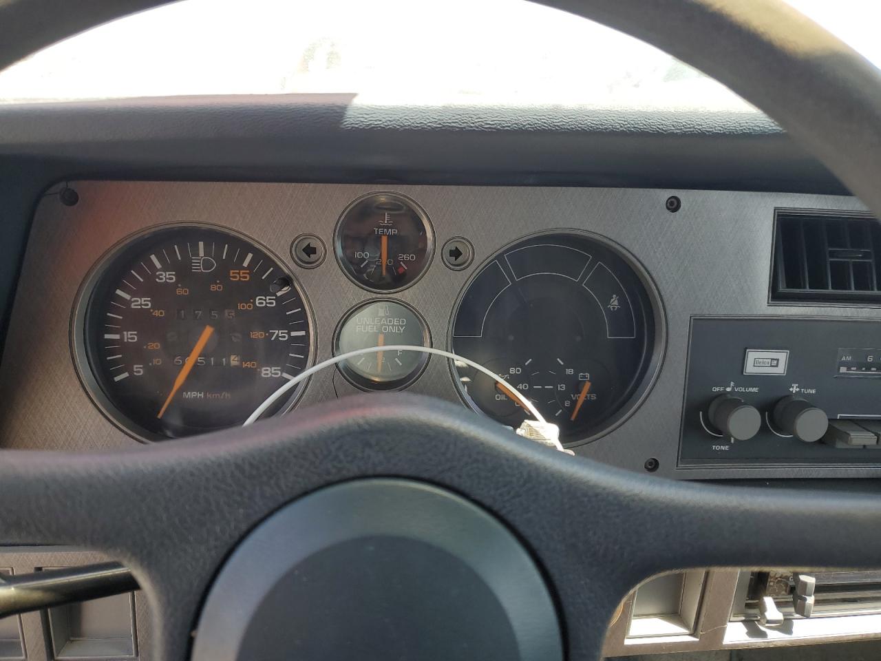 1985 Pontiac Sunbird VIN: 1G2JB350XF7575719 Lot: 60540725