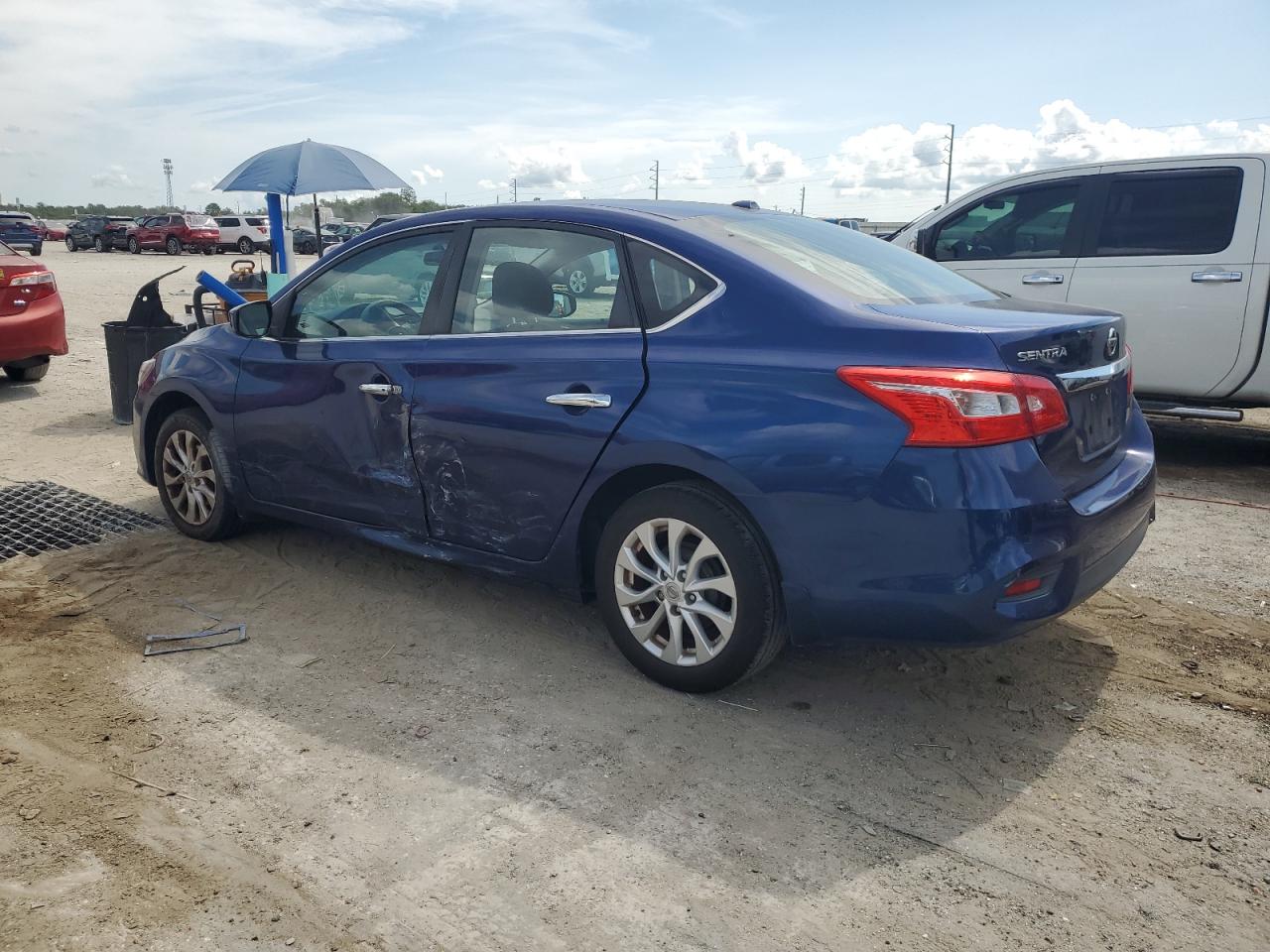 NISSAN SENTRA 2018 VIN 3N1AB7AP5JY245650 photo 2