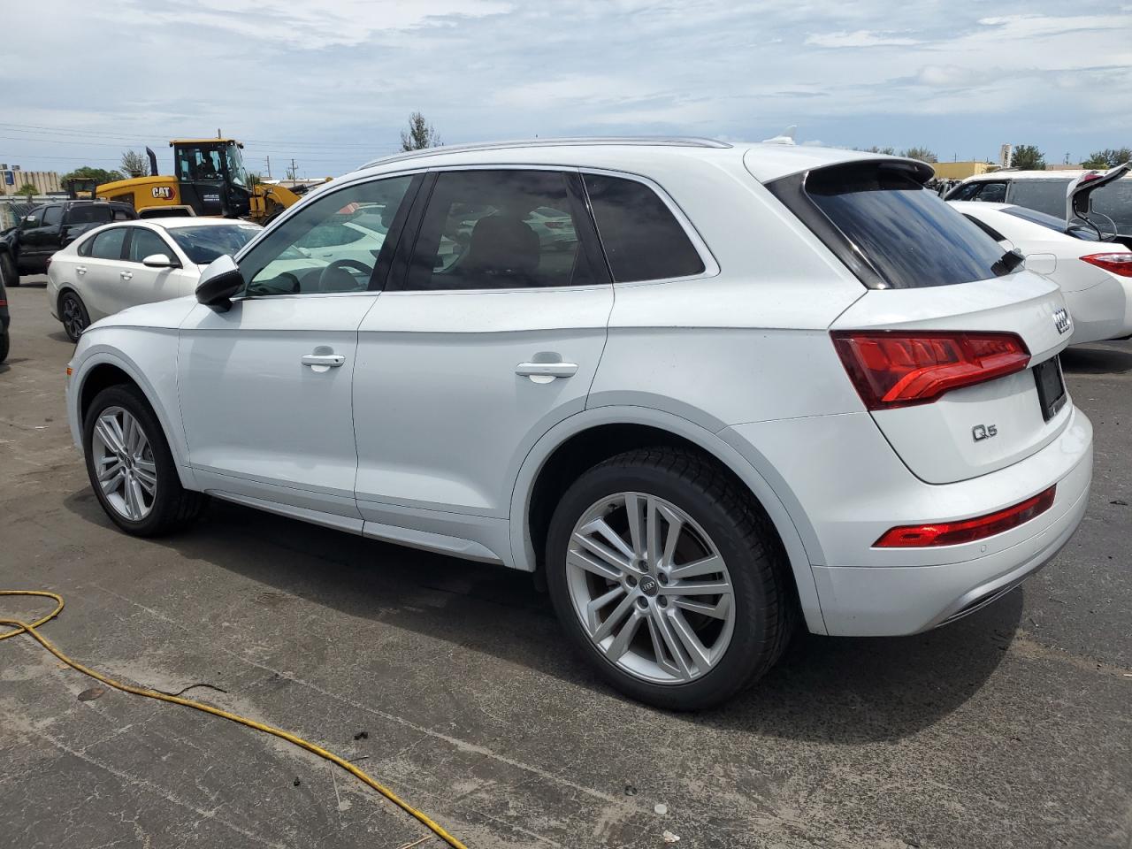 AUDI Q5 2019 VIN WA1BNAFY8K2120000 zdjęcie 2