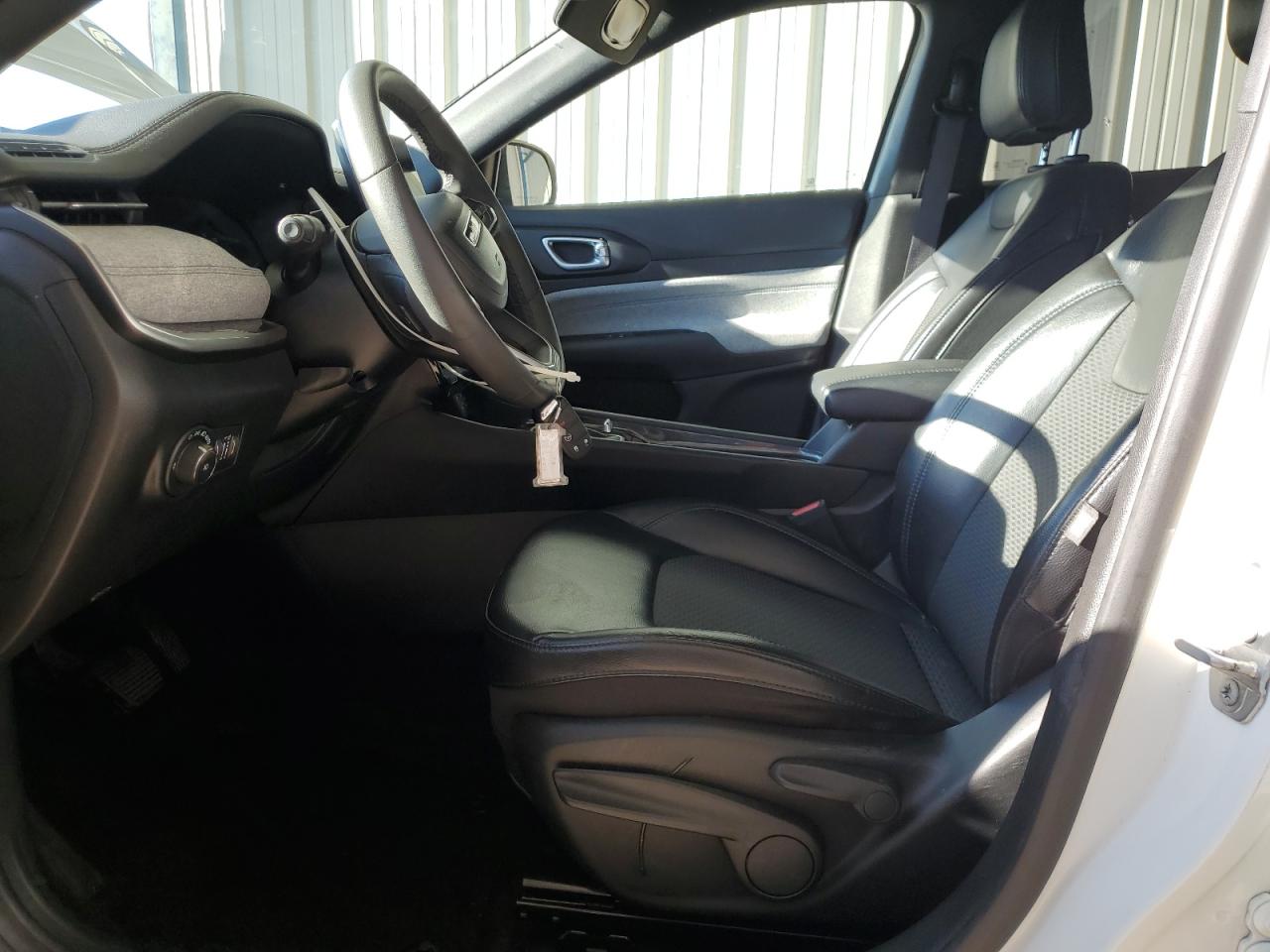 2023 Jeep Compass Latitude VIN: 3C4NJDBN4PT552925 Lot: 62357335