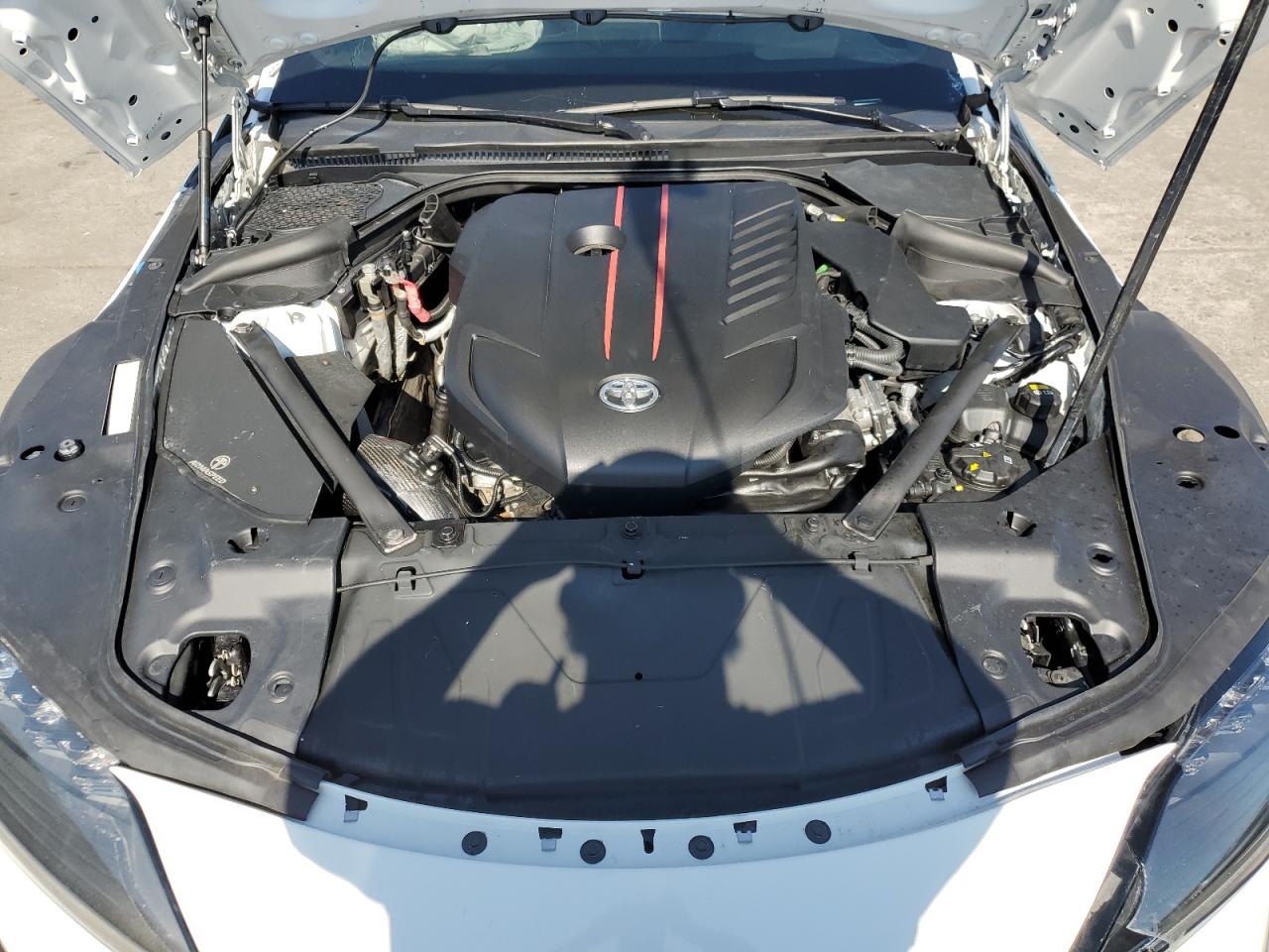 2022 Toyota Supra - Image 11