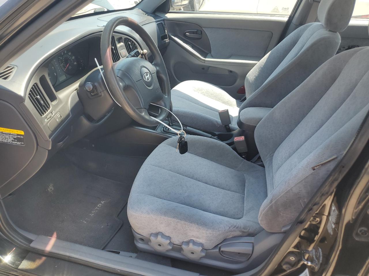 2004 Hyundai Elantra Gls VIN: KMHDN46DX4U735003 Lot: 62307485