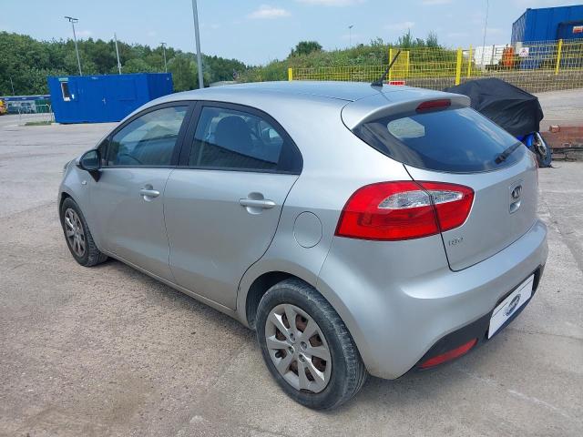 2014 KIA RIO 1
