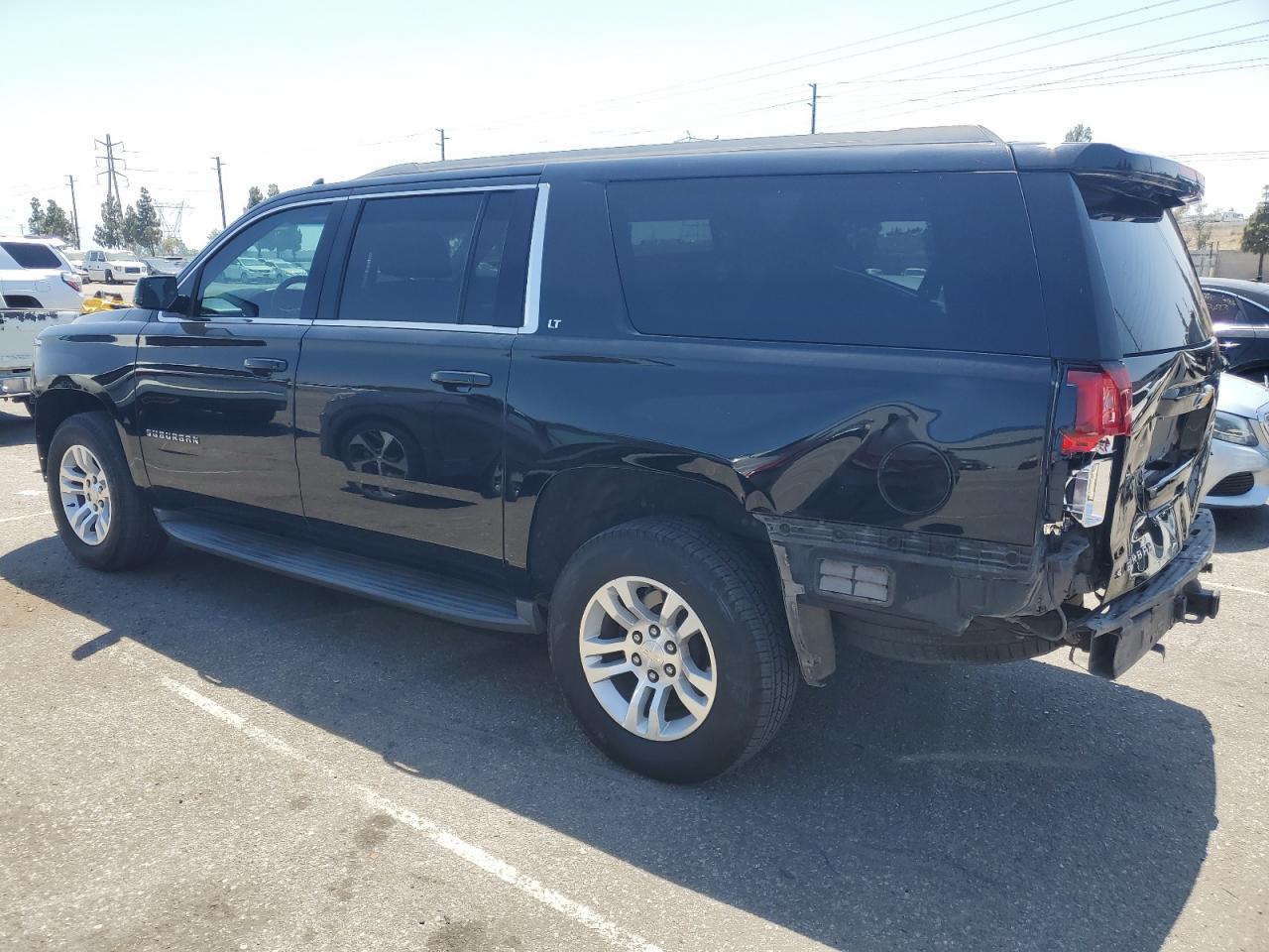 CHEVROLET SUBURBAN 2018 VIN 1GNSCHKC2JR268767 zdjęcie 2