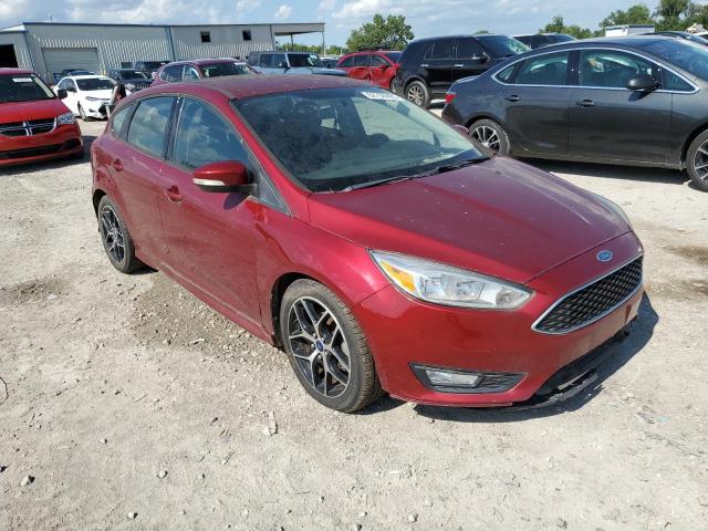 Хэтчбеки FORD FOCUS 2015 Красный