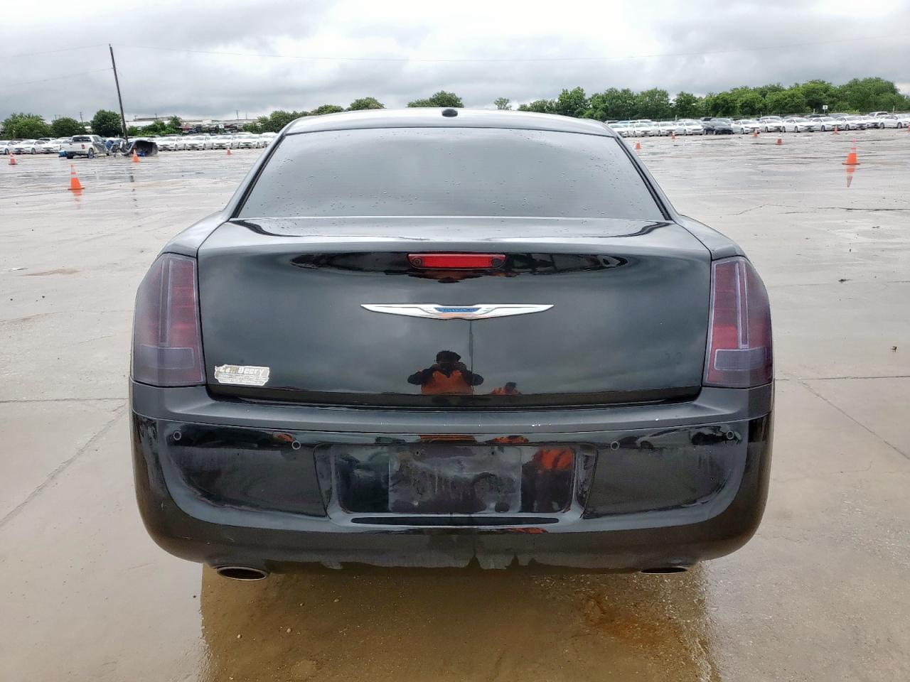 2013 Chrysler 300C Luxury VIN: 2C3CCAST6DH565893 Lot: 58831705