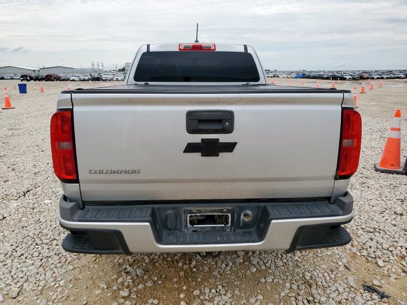 CHEVROLET COLORADO 2016 Серебристый