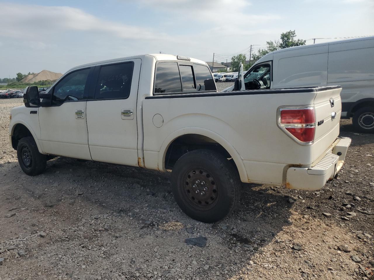 FORD F-150 2013 VIN 1FTFW1ET2DFC73381 фото 2