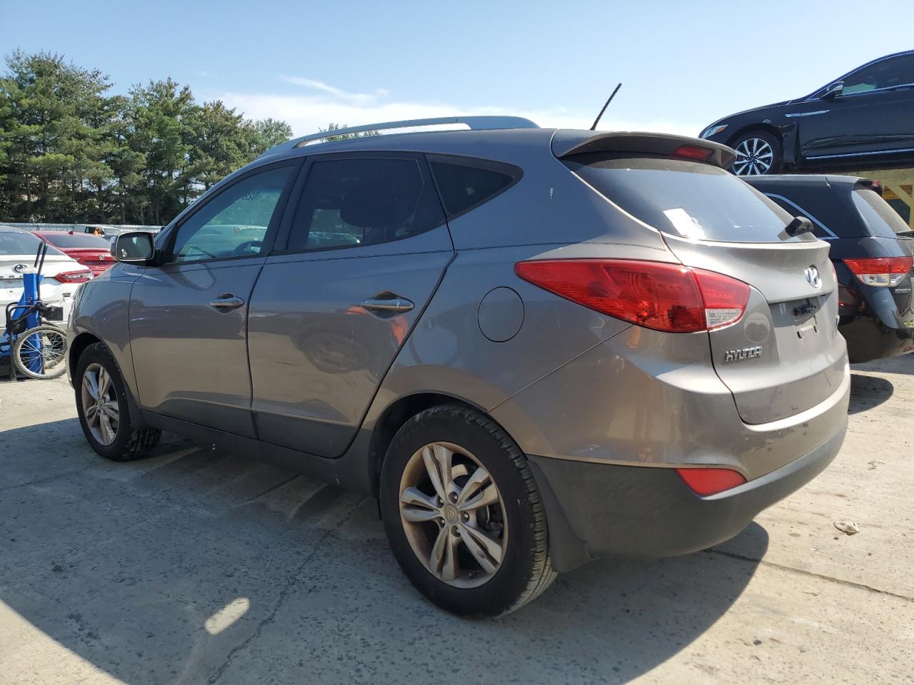 HYUNDAI TUCSON 2013 VIN KM8JUCAC4DU670728 фото 2