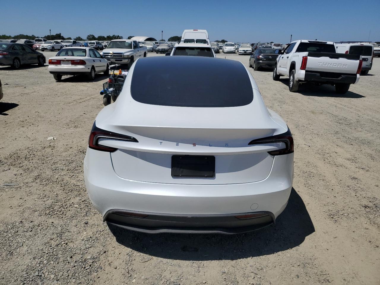 2025 Tesla Model 3 VIN: 5YJ3E1EA8SF934661 Lot: 61469155