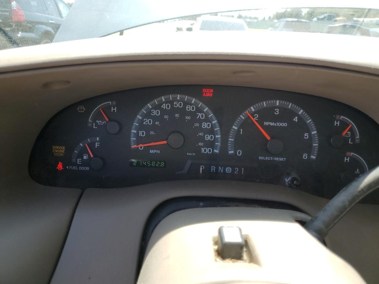 1999 Ford Expedition VIN: 1FMPU18L5XLB84346 Lot: 62482605