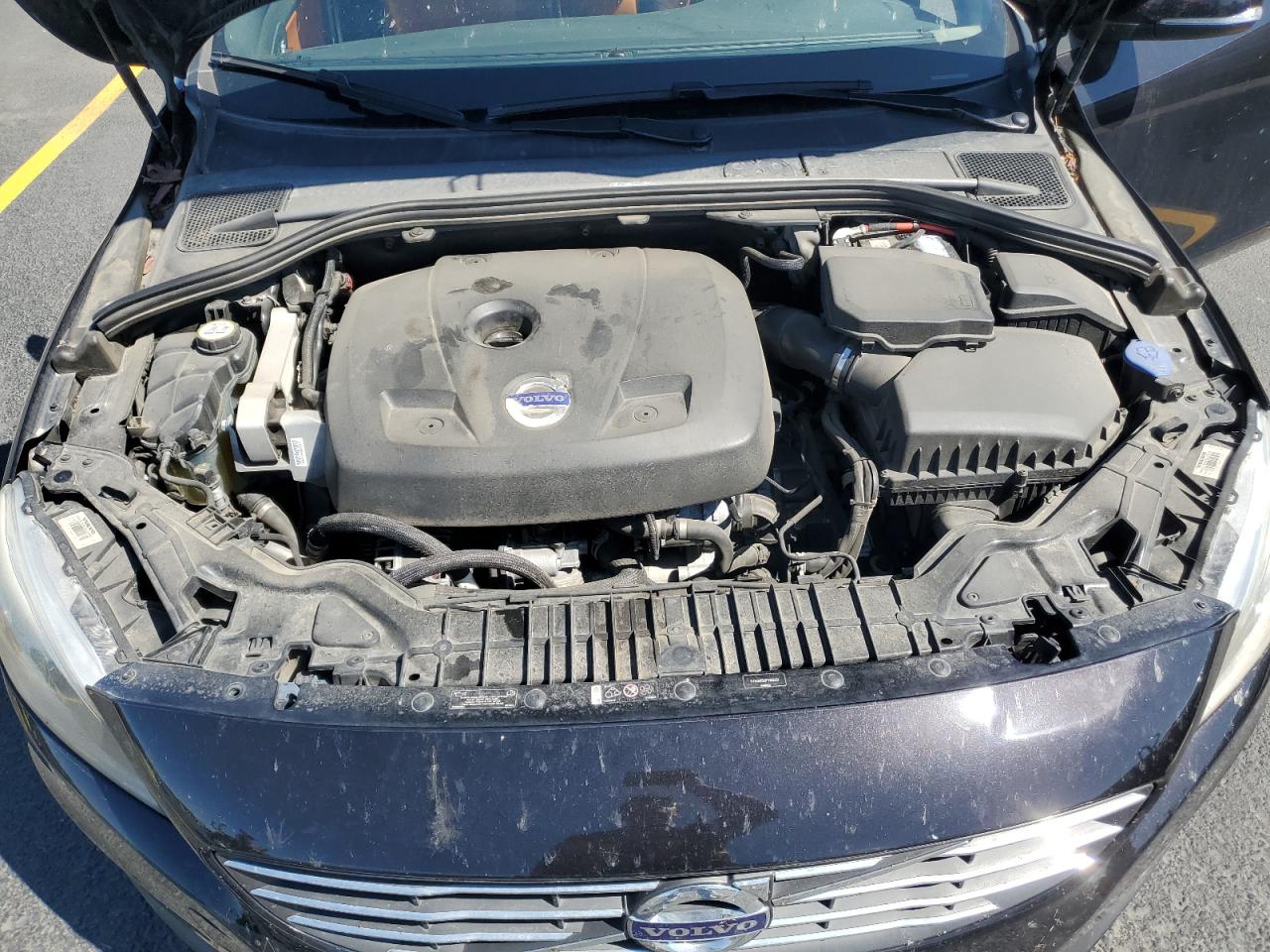 2015 Volvo V60 Premier VIN: YV140MEB3F1186603 Lot: 60621675