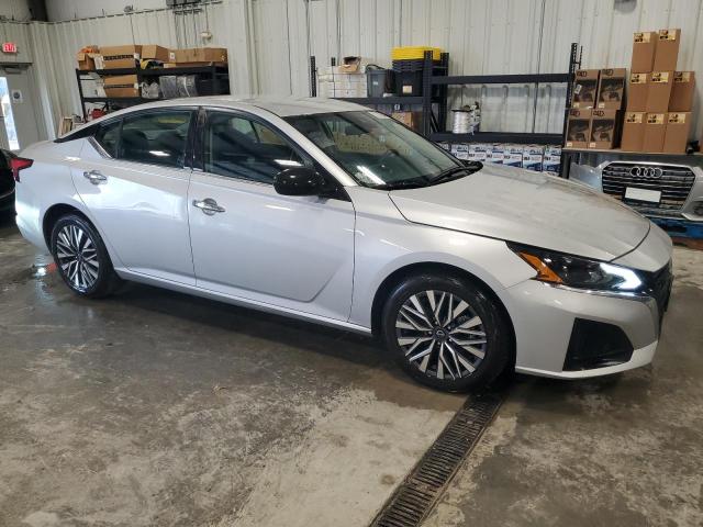  NISSAN ALTIMA 2024 Srebrny
