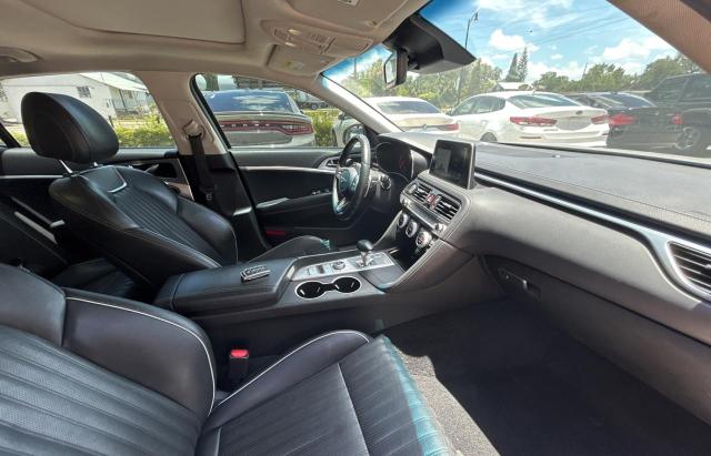  GENESIS G70 2021 Srebrny