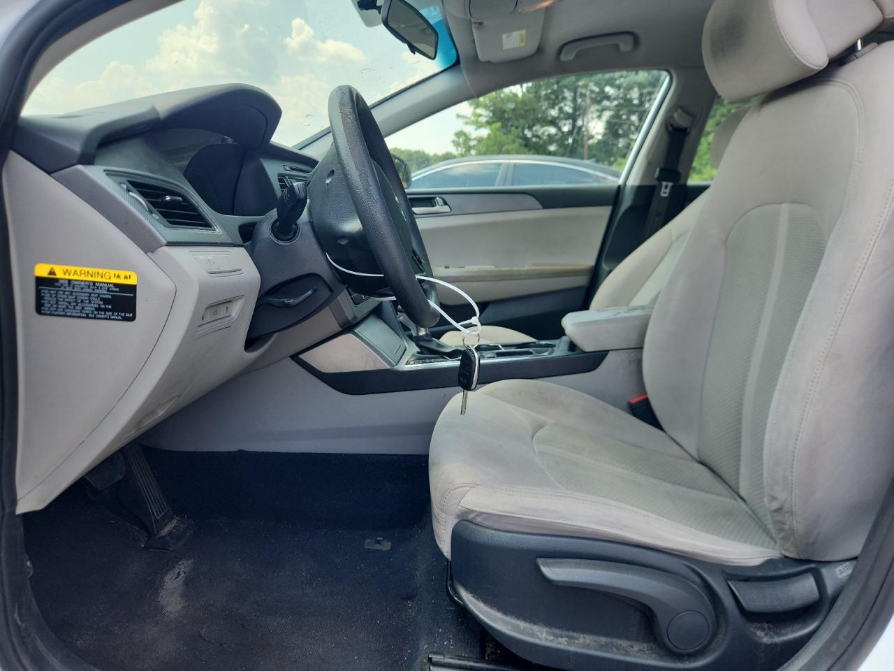 2017 Hyundai Sonata Se VIN: 5NPE24AF7HH517675 Lot: 61844045