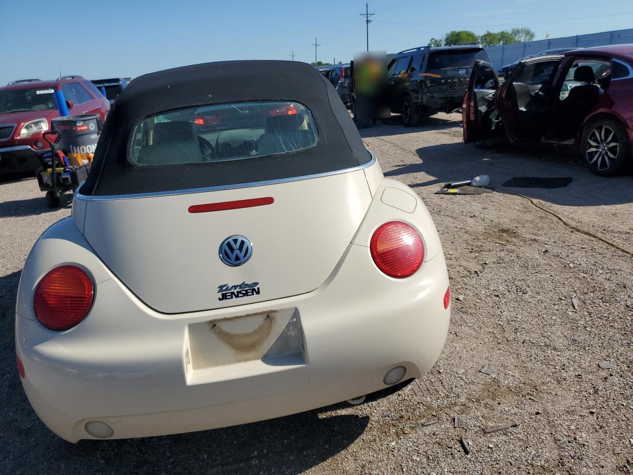 2004 Volkswagen New Beetle Gls VIN: 3VWCD31Y04M336464 Lot: 61965525