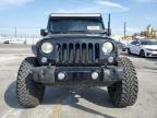 2014 Jeep Wrangler Unlimited Sport   იყიდება Sun Valley-ში, CA - Minor Dent/Scratches